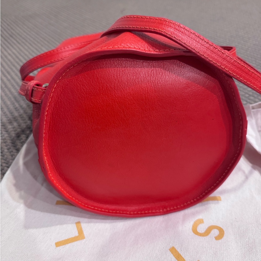 Lindquist Object Cyl backpack persimmon - Picture 3 of 3